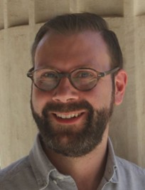 Dr. Stefan Schmidt